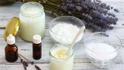 طريقة عمل مزيل رائحة العرق في المنزل