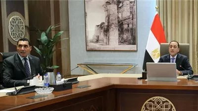 مدبولي يبحث استعدادات الحكومة لمؤتمر الرئيس.. ويؤكد: تأهيل الشباب استثمار مباشر في مستقبل الوطن