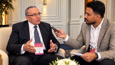 رئيس «آفاق للتعدين»: 305 آلاف أوقية موارد ذهب بغرب جبل علبة