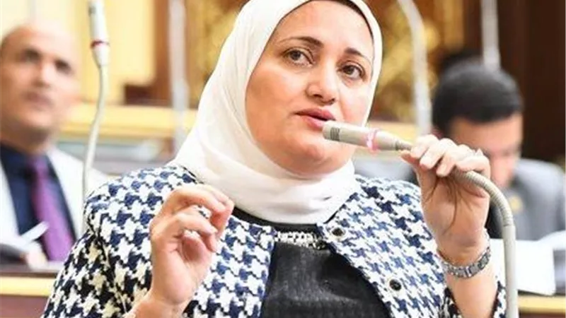 نقص المعلمين مقابل استبعاد الناجحين.. سناء السعيد تكشف تفاصيل أزمة مسابقة التعليم