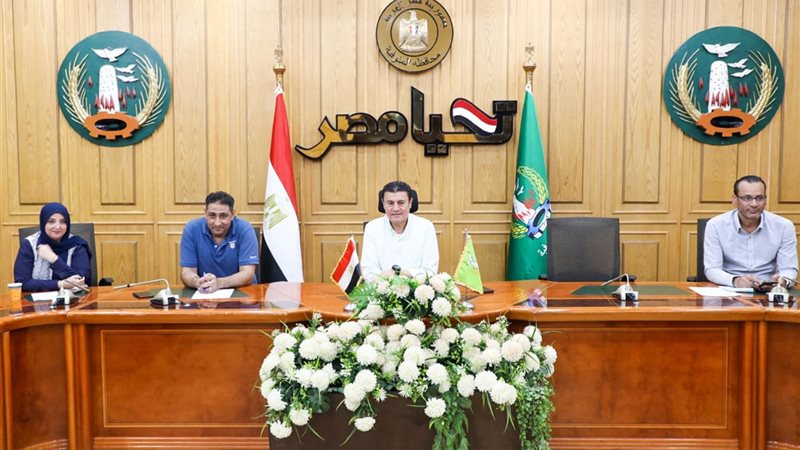 اثناء الاجتماع