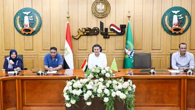 تنفيذًا لتوجيهات محافظ المنوفية.. السكرتير العام يتابع ملفات التصالح وتراخيص المحال لدفع معدلات الإنجاز