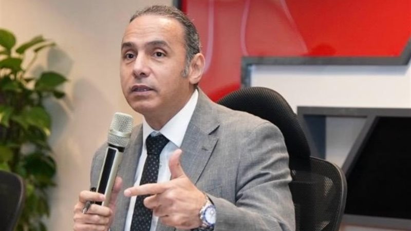 الدكتور اسلام عزام