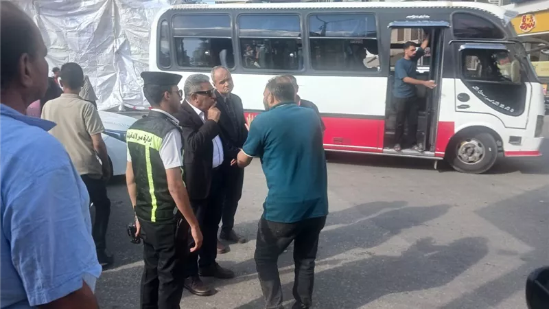 جولة مفاجئة لمحافظ الدقهلية بشوارع المنصورة