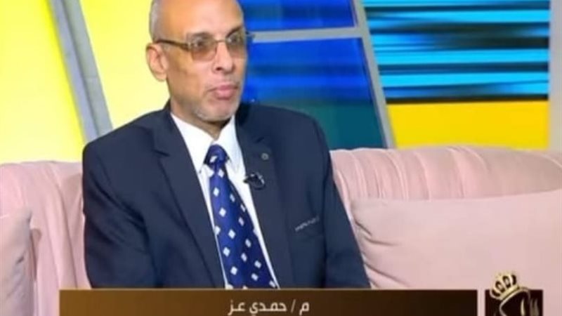 نقيب السياحيين حمدي عز
