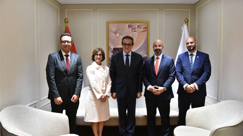 وزير الصحة والعضو