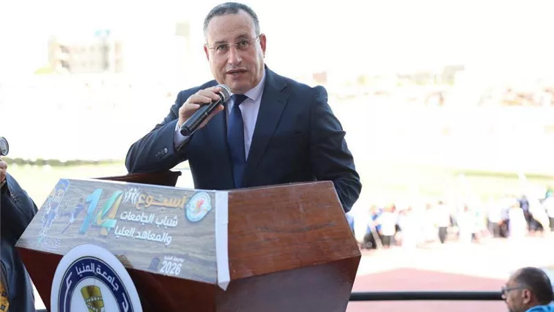 وزير التعليم العالي يفتتح ويتفقد عددا من المنشآت الجامعية والطبية بجامعة المنيا
