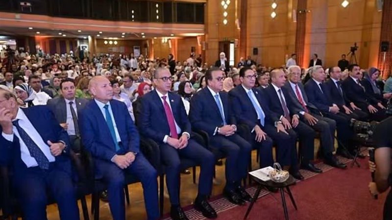 محافظ الجيزة يشيد