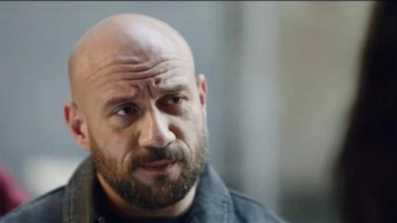 أحمد مكي بوجه جديد