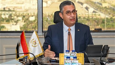 التموين تضمن استقرار سوق الخبز الحر.. وتطرح القمح دوريا عبر البورصة السلعية