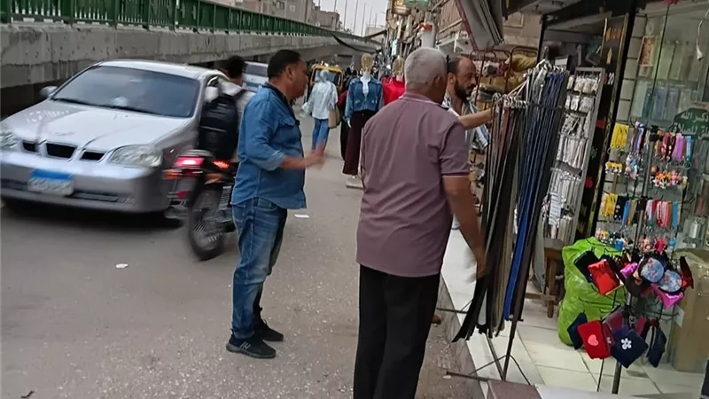 حملات مكبرة لإزالة الإشغالات بالمنوفية وضبط وتحرير 126 حالة لإعادة الانضباط للشارع