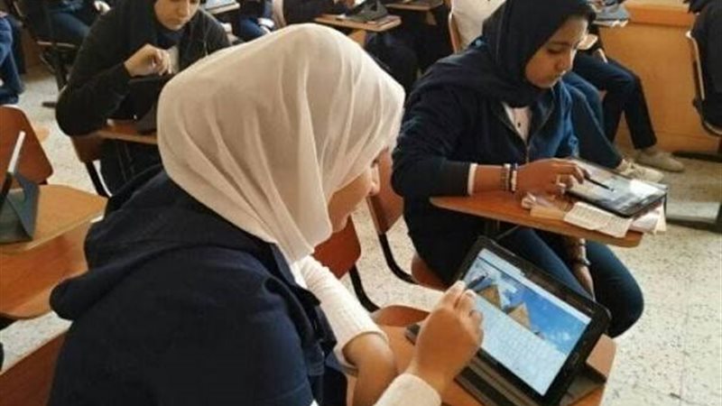 توزيع التابلت أرشيفية