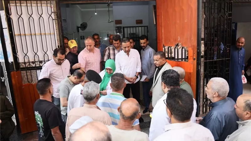 محافظ المنوفية يفاجئ عيادة التأمين الصحي بالباجور.. تفاصيل