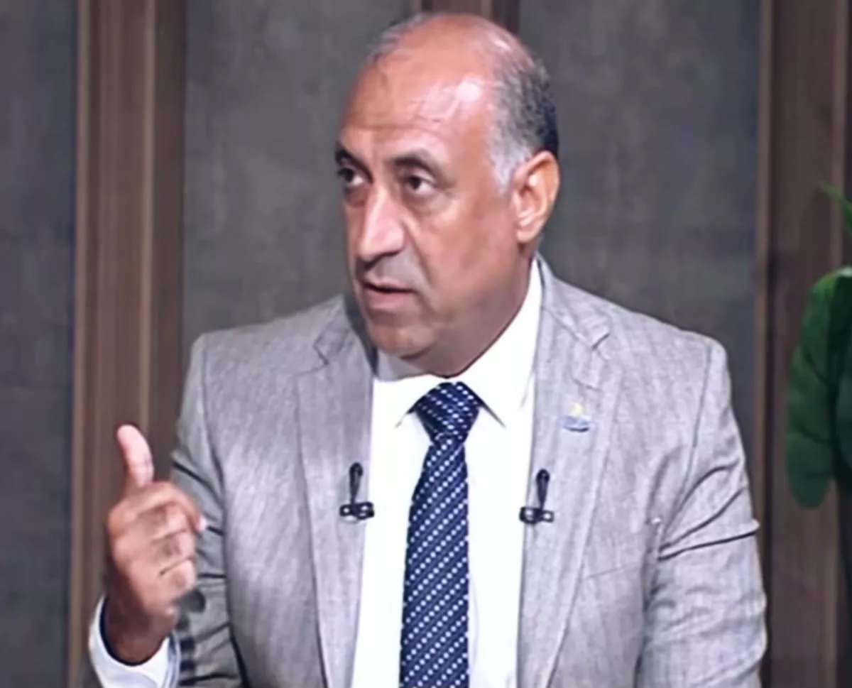 د. أيمن الرقب - أستاذ العلوم السياسية بجامعة القدس