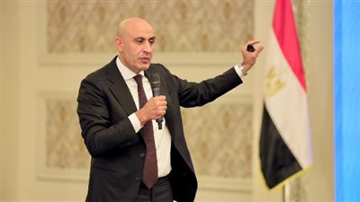 ممثل المدارس الدولية يطالب بإعفاء العربي والتاريخ من المجموع.. ووزير التعليم يرد