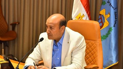 80 مليار جنيه و2716 مشروعًا.. تحرك جديد لسرعة إنجاز مشروعات حياة كريمة في أسيوط