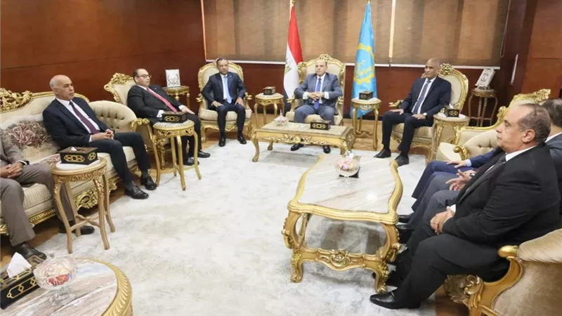 محافظ المنوفية يشارك في مؤتمر المشروعات الخضراء الذكية بالغربية 