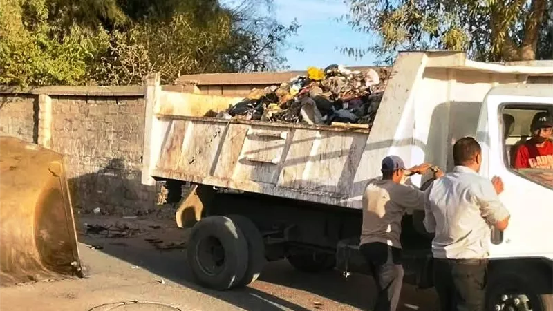 70 طناً من المخلفات تخرج من شوارع جهينة.. حملةمكبرة لتحسين النظافة بسوهاج