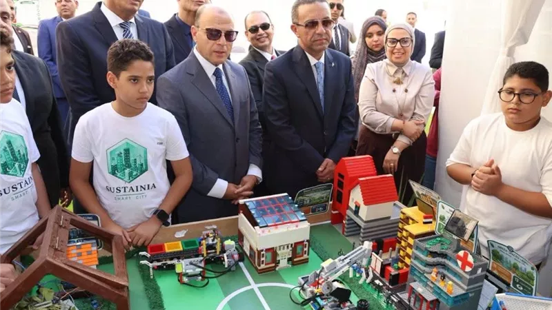 محافظوا الغربية المنوفية وكفر الشيخ فى معرض 40 مشروعًا فائزًا بالمبادرة الوطنية