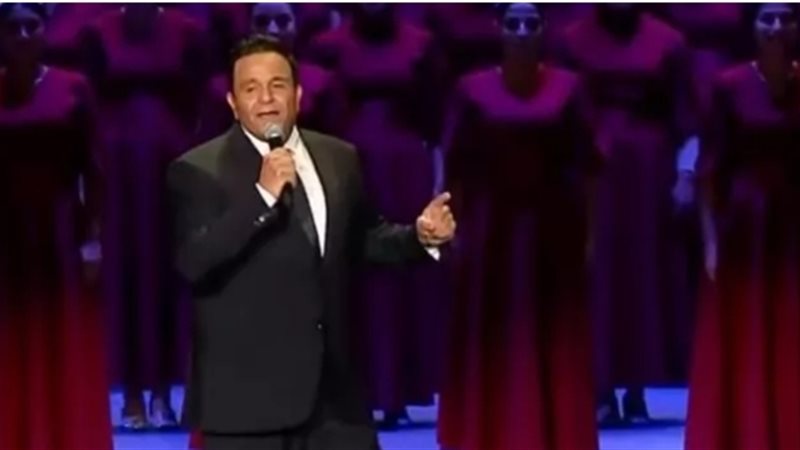 محمد فؤاد يشعل أجواء