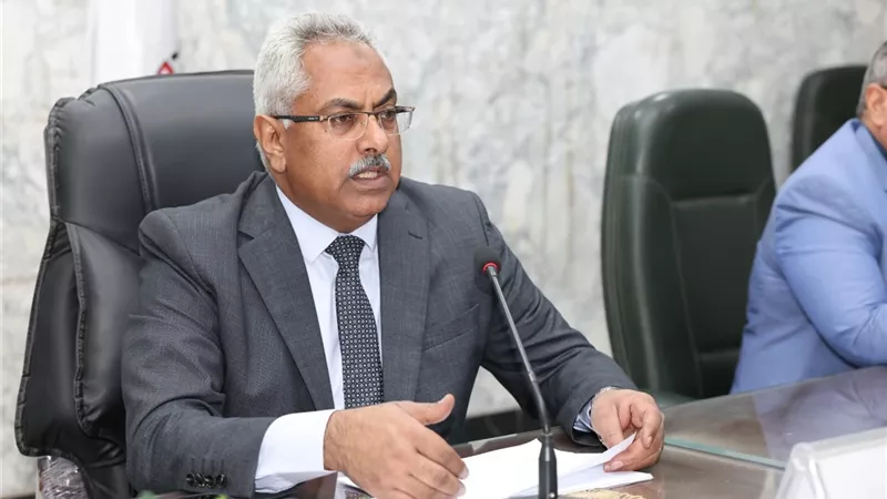 نائب محافظ سوهاج يتابع ملفات تقنين أراضي الدولة والتصالح في مخالفات البناء