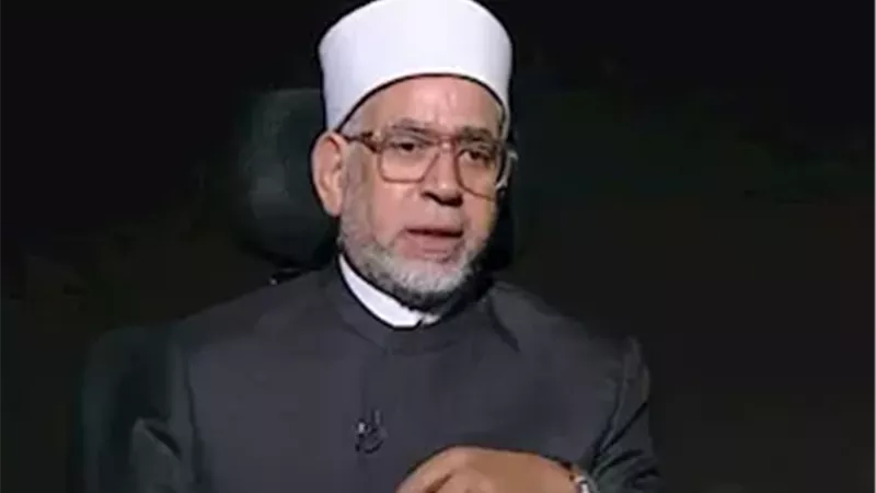 الدكتور محمد حمودة،