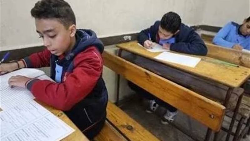 الطلاب صوره ارشيفيه