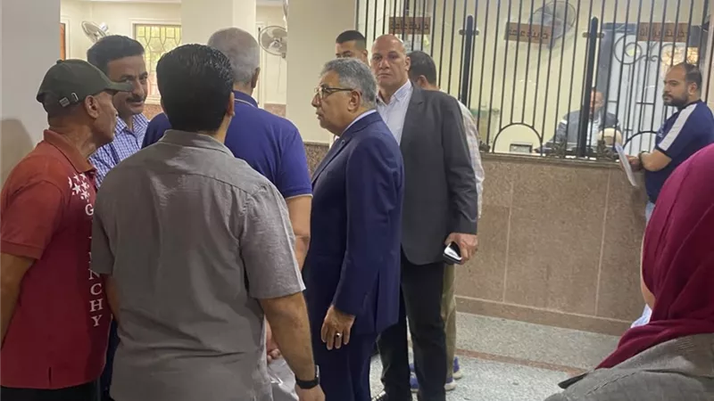 محافظ الدقهلية يتابع ملفات التصالح وتراخيص البناء بالمركز التكنولوجي بالمنصورة