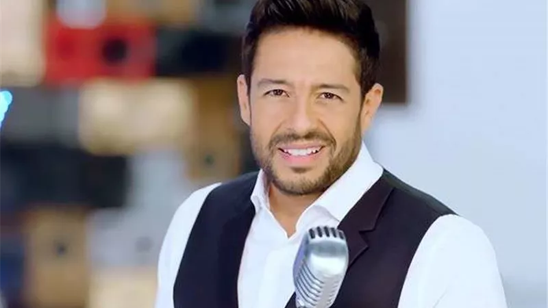 محمد حماقي يحتفل بـ 