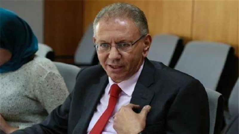 برلمانى يطالب المستثمرين بالتعاون لحل أزمة انقطاع المياه ببرج العرب