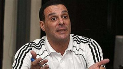 عصام عبد الفتاح: أثق في حكام لقاء مصر وأوروجواي