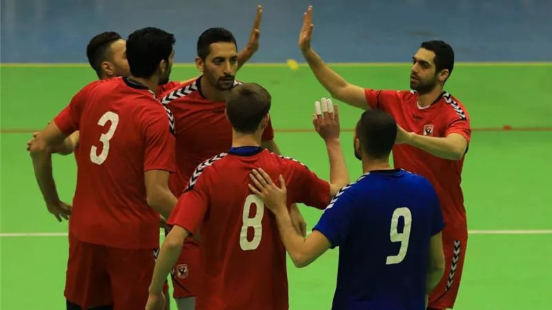 رجال طائرة الأهلي يواجه الطيران في الدوري