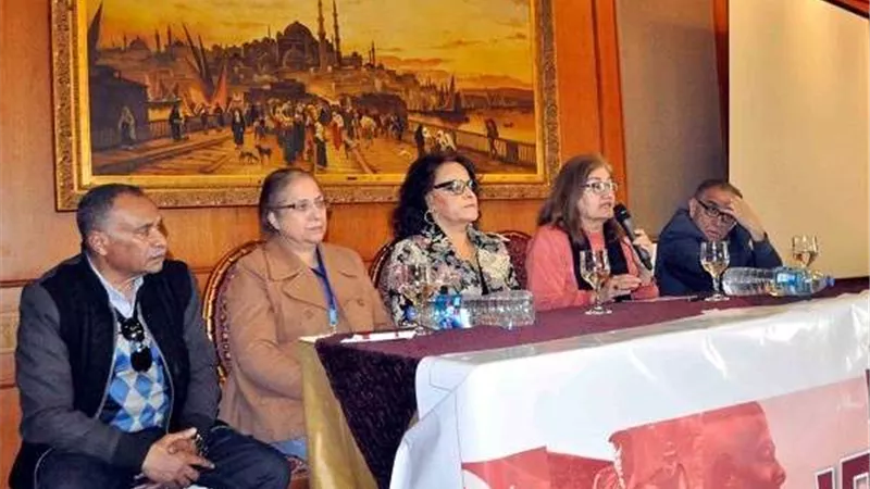 إقبال كبير على ختام منتدى 