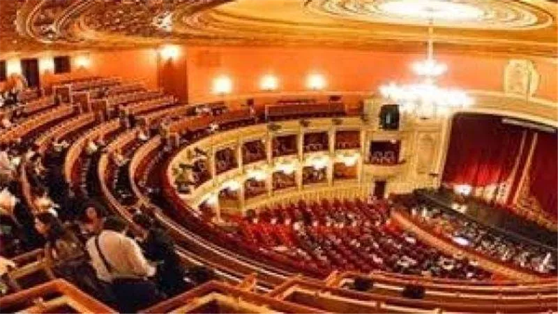 تعرف على خريطة برنامج عروض البيت الفنى للمسرح