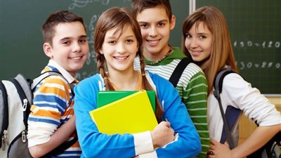 تعرفي على المشاكل الشائعة في سن المراهقة.. وهذه طرق حلها