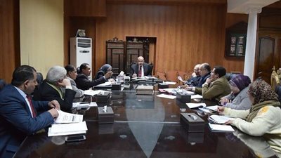 رئيس جامعة بني سويف يفتتح فعاليات المؤتمر الثالث عشر لطب الأطفال