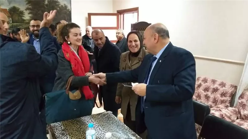 القنصل الفرنسي بالإسكندرية يتفقد مشروع بذور الأمل بالمحافظة