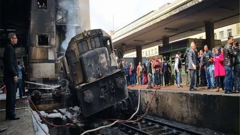 تفاصيل اللحظات الأخيرة لضحايا حادث محطة رمسيس من الإسكندرية
