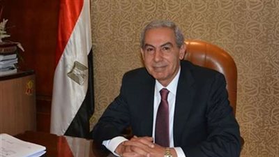 وزير التجارة يدلي بصوته في الانتخابات الرئاسية بمصر الجديدة