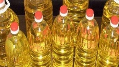 ضبط 4 أطنان زيوت غير صالحة في مخزن بالإسكندرية