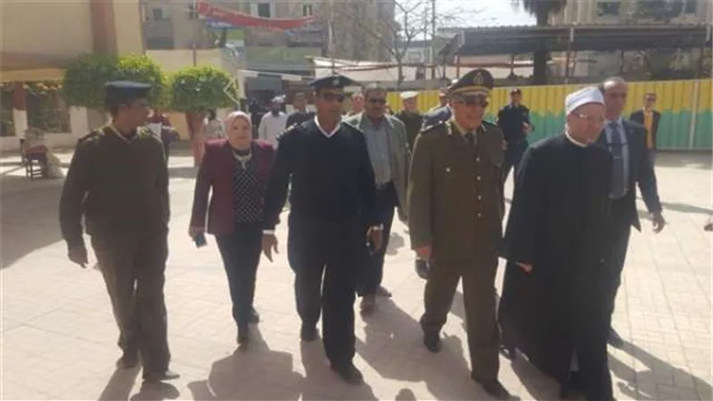 مفتي الجمهورية يدلي بصوته في الانتخابات الرئاسية بالبحيرة