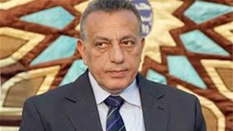 محافظ الجيزة ووزير الرياضة الأسبق يدلون بأصواتهم الانتخابية في أكتوبر