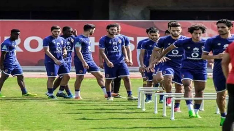 اليوم..الأهلى يستأنف تدريباته استعدادًا لبتروجيت
