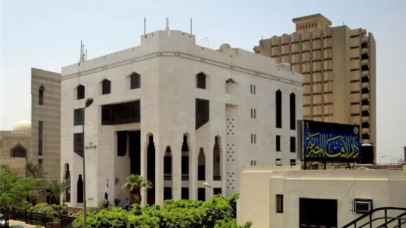 مرصد الإفتاء يطالب بعدم الإنسياق وراء شائعات الجماعات الإرهابية