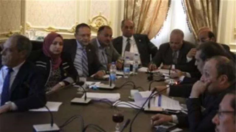البرلمان يُناقش طلبي إحاطة بشأن تكلفة إنتاج الكهرباء الإثنين المُقبل