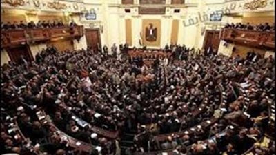 «البرلمان» يوافق مبدأيا علي مشروع قانون تقنين «أوبر وكريم»