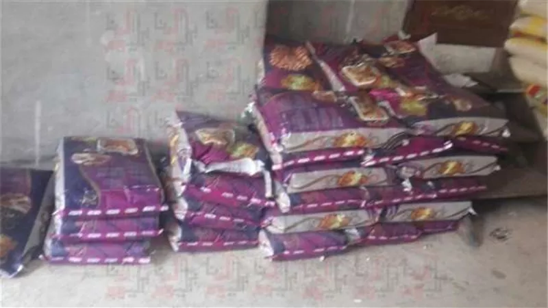 ضبط 3 طن مواد غذائية مجهولة المصدر بعين شمس (صور)