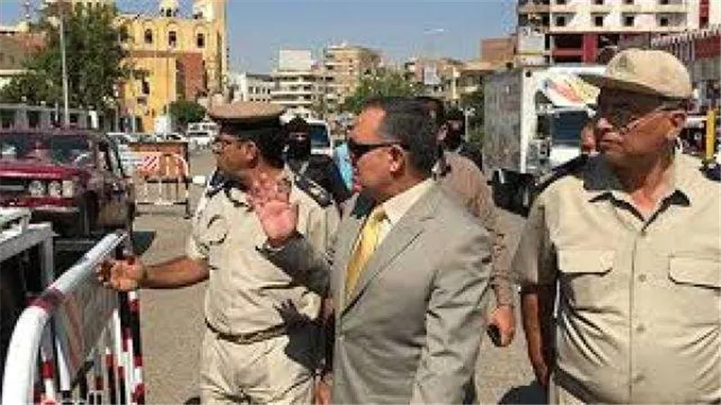 مدير أمن سوهاج يتفقد أعمال تأمين لجان الامتحانات (صور)
