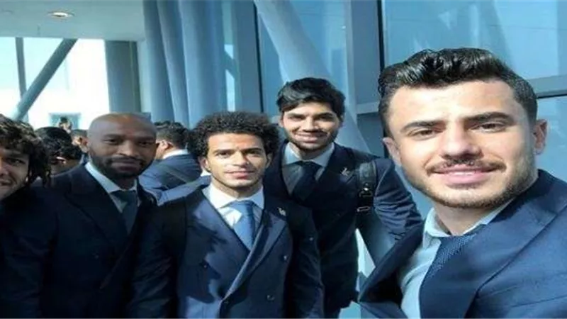 «الونش» ينشر صور برفقة لاعبي المنتخب قبل السفر للمونديال