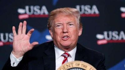ترامب يقدم تنازلا مذهلا بوقف المناورات مع كوريا الجنوبية